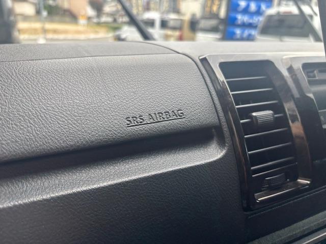 ハイエースバン スーパーＧＬ　ダークプライムＩＩ　アルパインビッグＸ１１型　リアモニター（24枚目）