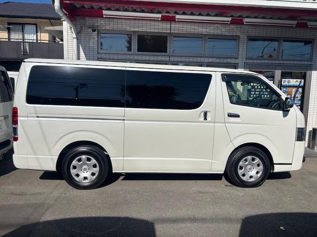 ハイエースバン スーパーＧＬ　ダークプライム　自動ドア　リアモニター付（10枚目）
