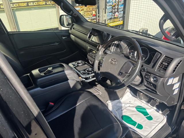 ハイエースバン スーパーＧＬ　ダークプライムＩＩ　自動ドア　エアロ（8枚目）