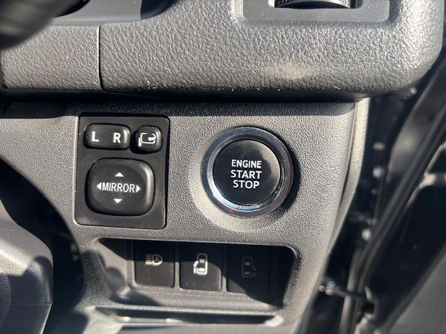 ハイエースバン スーパーＧＬ　ダークプライムＩＩ　自動ドア　エアロ（24枚目）