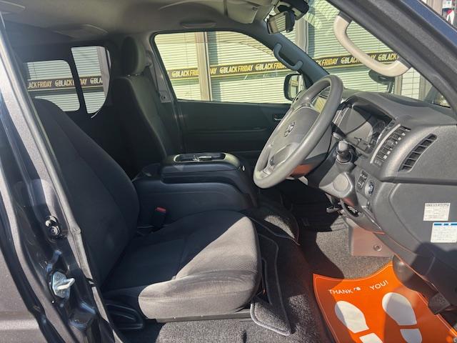 ハイエースバン ロングスーパーＧＬ　ナビ（9枚目）