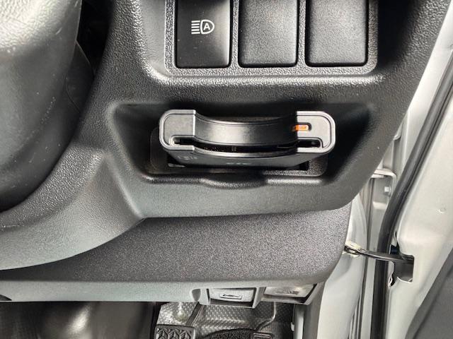 ハイエースバン ロングＤＸ　ナビ　６人乗（12枚目）