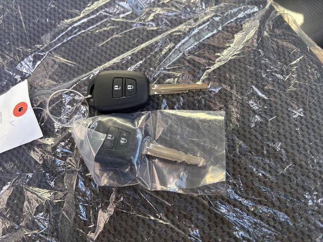 ハイエースバン ロングＤＸ　６人乗りメーカーオプションスモークガラス（20枚目）