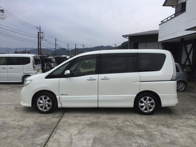 セレナ ハイウェイスター　Ｓ－ハイブリッド　Ｖセレクション（5枚目）