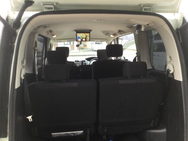 セレナ ハイウェイスター　Ｓ－ハイブリッド　Ｖセレクション（12枚目）