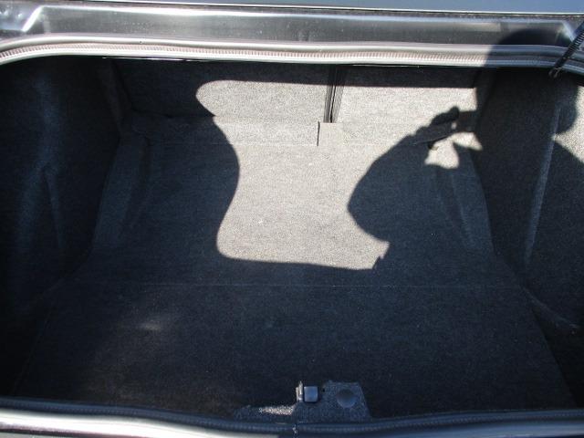 ダッジ・チャレンジャー 　Ｒ／ＴスキャットパックワイドボディアップルカープレイアルパインサウンドプッシュスタートビルシュタインサスショックＩｎｊｅｎエアフィルター（12枚目）