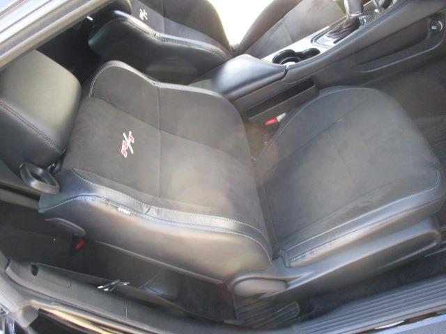 ダッジ・チャレンジャー 　Ｒ／ＴスキャットパックワイドボディアップルカープレイアルパインサウンドプッシュスタートビルシュタインサスショックＩｎｊｅｎエアフィルター（19枚目）