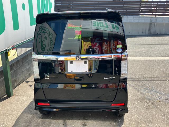 Ｎ－ＢＯＸカスタム Ｇ・Ａパッケージ　サイドエアＢ　Ｓキー　横滑り防止システム　電動格納ドアミラー　エアコン　パワーウィンド　リモコンキー　イモビライザー　エアバッグ　ベンチシート　ＡＢＳ　パワーステアリング　クルーズコントロール（17枚目）