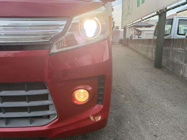 スペーシアカスタム ＸＳ　純正スマートナビ　バックカメラ　両側パワースライドドア　ＨＩＤヘッドライト　オートエアコン　スマートキー　運転席エアバック　助手席エアバック　電動格納ミラー　スペアキーあり　修復歴無し　ＣＶＴ（46枚目）