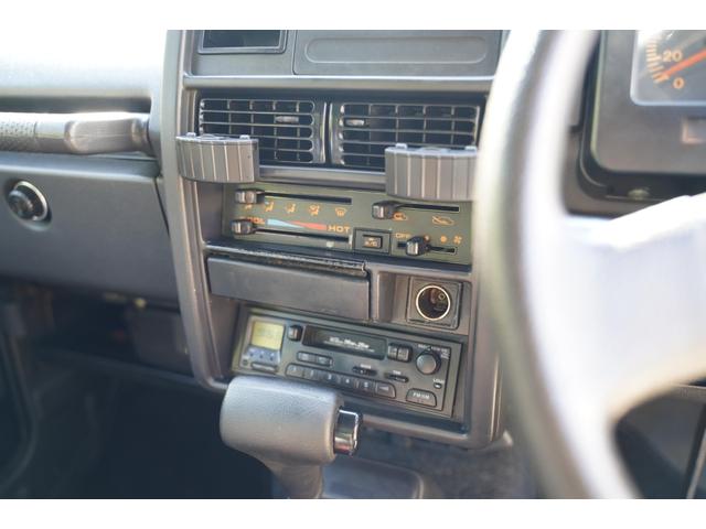 ジムニー ランドベンチャー　最終５型／リフトアップ／全塗装済／社外バンパー／ルーフキャリア／１型グリル／シートカバー／ＭＴタイヤ装着／リビルトエンジン載替済／ヒーターコア交換済／（25枚目）