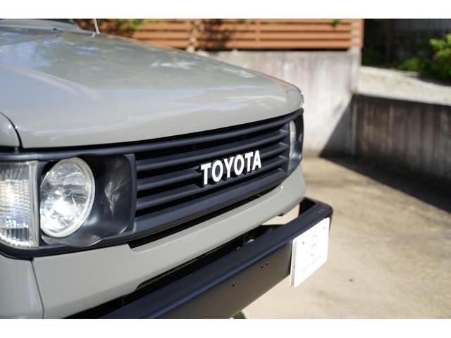 ランドクルーザープラド TX L/C78フェイス丸目換装 クァンタムグレー 各所マットブラック L/C70仕様 Frバンパー 専用Rrバンパー 一式 TOYOTAグリル DEANカリフォルニア16インチAW BFグッドリッチ(6枚目)
