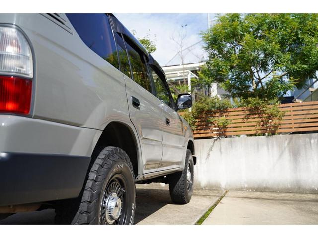 ランドクルーザープラド TX L/C78フェイス丸目換装 クァンタムグレー 各所マットブラック L/C70仕様 Frバンパー 専用Rrバンパー 一式 TOYOTAグリル DEANカリフォルニア16インチAW BFグッドリッチ(25枚目)