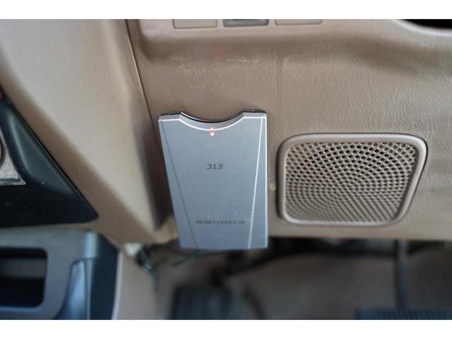 ランドクルーザープラド TX L/C78フェイス丸目換装 クァンタムグレー 各所マットブラック L/C70仕様 Frバンパー 専用Rrバンパー 一式 TOYOTAグリル DEANカリフォルニア16インチAW BFグッドリッチ(31枚目)