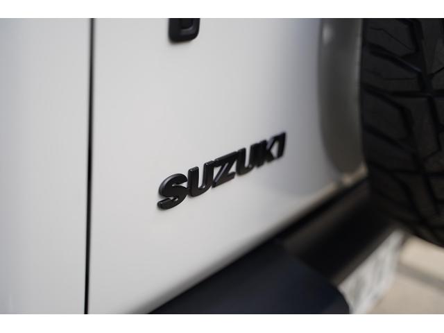 ジムニーノマド ＦＣ　１インチリフトアップ／ＲＡＹＳ　Ａ－ＬＡＰ鍛造アルミＴＯＹＯオープンカントリー新品セットショウワガレージショートバンパー／ＣＬリンクルーフキャリア／ＨＫＳマフラー／ＬＥＤテール／１０インチＤＡ（27枚目）