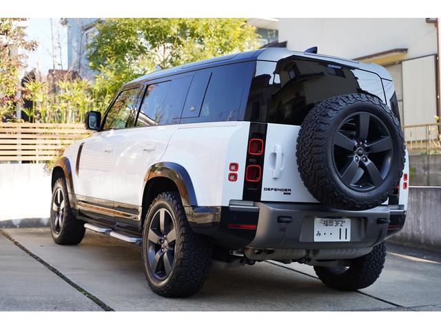 ディフェンダー １１０Ｘ　Ｄ３００　ＢＦグッドリッチ／エアサス／ブラックルーフ／マトリクスＬＥＤヘッドライト／ＭＥＲＩＤＩＡＮサウンドシステム／サイドステップ／パノラミックサンルーフ／フル液晶メーター／ＡＷ／シートクーラーヒーター（23枚目）