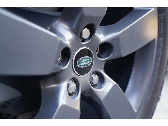 ディフェンダー １１０Ｘ　Ｄ３００　ＢＦグッドリッチ／エアサス／ブラックルーフ／マトリクスＬＥＤヘッドライト／ＭＥＲＩＤＩＡＮサウンドシステム／サイドステップ／パノラミックサンルーフ／フル液晶メーター／ＡＷ／シートクーラーヒーター（30枚目）