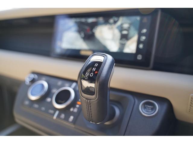 ディフェンダー １１０Ｘ　Ｄ３００　ＢＦグッドリッチ／エアサス／ブラックルーフ／マトリクスＬＥＤヘッドライト／ＭＥＲＩＤＩＡＮサウンドシステム／サイドステップ／パノラミックサンルーフ／フル液晶メーター／ＡＷ／シートクーラーヒーター（43枚目）