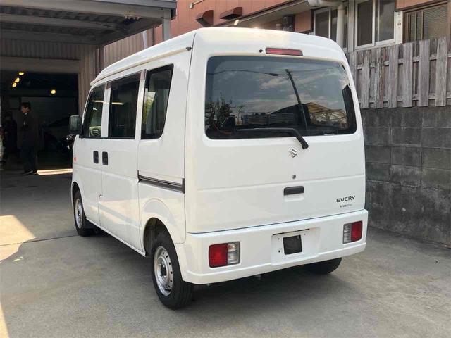 エブリイ ＰＡ　ＡＴ　ＥＴＣ　両側スライドドア　エアコン　パワーステアリング　パワーウィンドウ　運転席エアバッグ　助手席エアバッグ　ＣＤ　ミュージックプレイヤー接続可（14枚目）