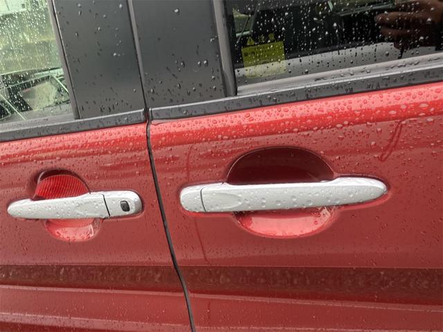 タント カスタムＸ　スマートセレクションＳＡ　ＥＴＣ　バックカメラ　両側スライド・片側電動　ナビ　ＴＶ　衝突被害軽減システム　オートライト　ＬＥＤヘッドランプ　スマートキー　アイドリングストップ　電動格納ミラー　ベンチシート　ＣＶＴ（30枚目）