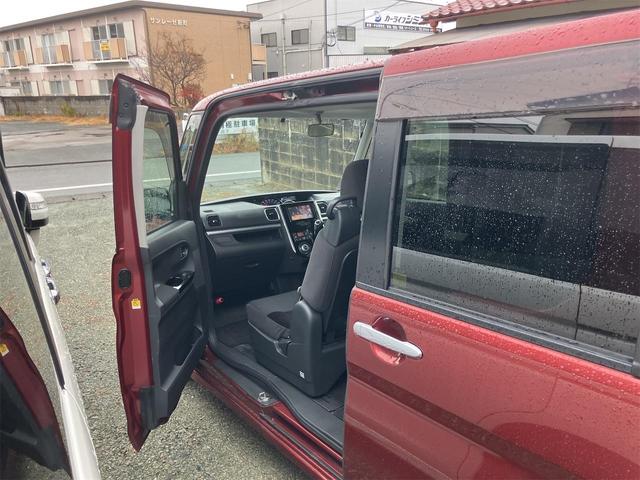 タント カスタムＸ　スマートセレクションＳＡ　ＥＴＣ　バックカメラ　両側スライド・片側電動　ナビ　ＴＶ　衝突被害軽減システム　オートライト　ＬＥＤヘッドランプ　スマートキー　アイドリングストップ　電動格納ミラー　ベンチシート　ＣＶＴ（31枚目）