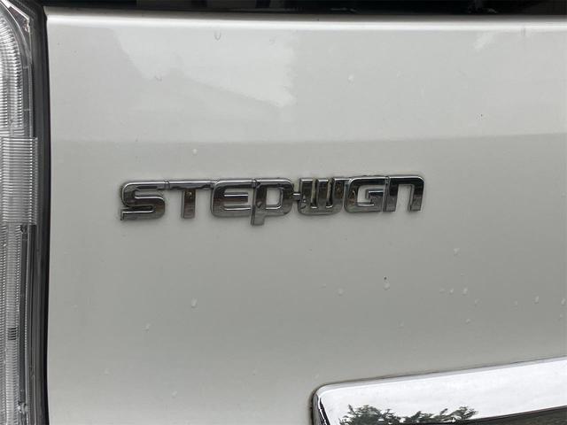 ステップワゴンスパーダ Ｚ　ＥＴＣ　バックカメラ　ナビ　ＴＶ　オートクルーズコントロール　両側電動スライドドア　オートライト　ＨＩＤ　スマートキー　アイドリングストップ　電動格納ミラー　３列シート　ＣＶＴ　アルミホイール　ＣＤ（28枚目）