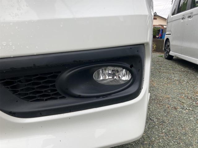 ステップワゴンスパーダ Ｚ　ＥＴＣ　バックカメラ　ナビ　ＴＶ　オートクルーズコントロール　両側電動スライドドア　オートライト　ＨＩＤ　スマートキー　アイドリングストップ　電動格納ミラー　３列シート　ＣＶＴ　アルミホイール　ＣＤ（37枚目）