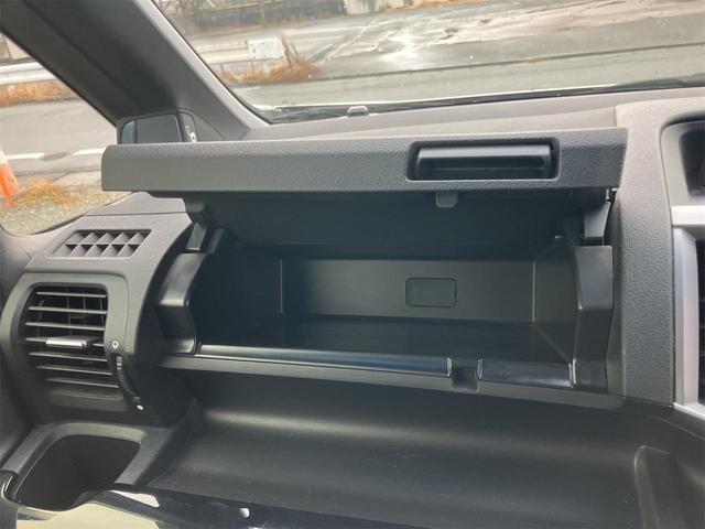 ステップワゴンスパーダ Ｚ　ＥＴＣ　バックカメラ　ナビ　ＴＶ　オートクルーズコントロール　両側電動スライドドア　オートライト　ＨＩＤ　スマートキー　アイドリングストップ　電動格納ミラー　３列シート　ＣＶＴ　アルミホイール　ＣＤ（44枚目）