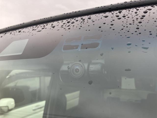 Ｎ－ＢＯＸカスタム Ｇ・Ｌターボホンダセンシング　ドライブレコーダー　ＥＴＣ　バックカメラ　両側電動スライドドア　ナビ　ＴＶ　クリアランスソナー　オートクルーズコントロール　レーンアシスト　衝突被害軽減システム　オートライト　ＬＥＤヘッドランプ（12枚目）