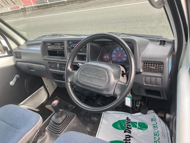 サンバートラック ＴＣ　４ＷＤ　ＭＴ　エアコン　パワーステアリング　運転席エアバッグ（26枚目）