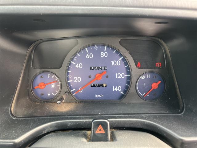 サンバートラック ＴＣ　４ＷＤ　ＭＴ　エアコン　パワーステアリング　運転席エアバッグ（35枚目）