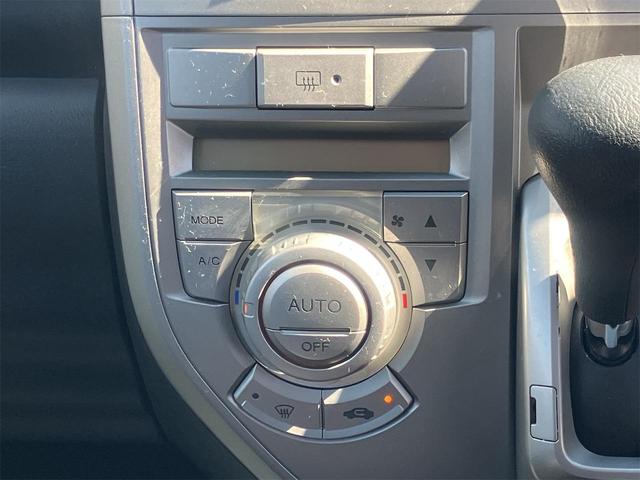 ゼストスパーク Ｗ　ナビ　ＴＶ　ＨＩＤ　スマートキー　電動格納ミラー　ベンチシート　ＡＴ　盗難防止システム　ＡＢＳ　ＣＤ　ＤＶＤ再生　ＵＳＢ　Ｂｌｕｅｔｏｏｔｈ　アルミホイール　衝突安全ボディ　エアコン（10枚目）