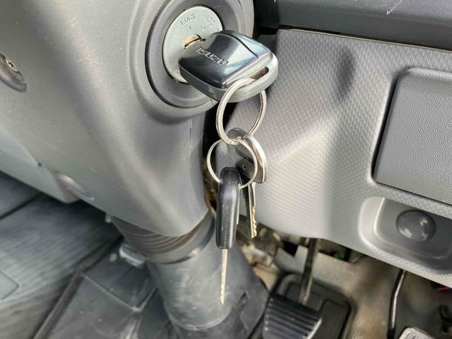 エルフトラック フルフラットローＳＧ　ＭＴ　全低床　電動格納ミラー　エアコン　パワーウィンドウ　運転席エアバッグ（29枚目）