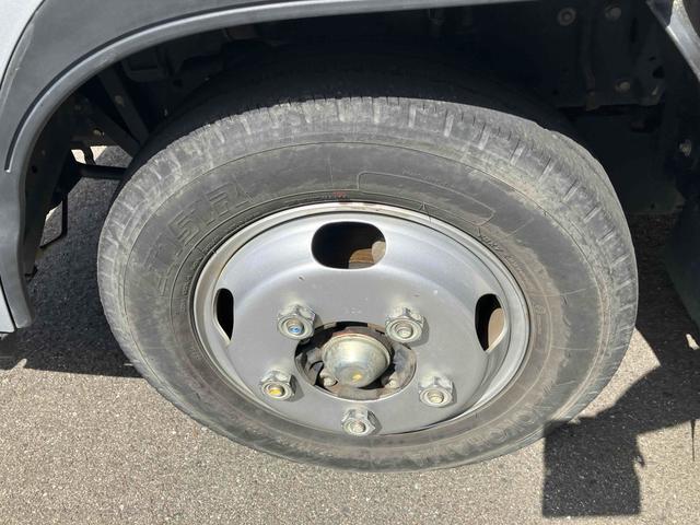 エルフトラック フルフラットローＳＧ　ＭＴ　全低床　電動格納ミラー　エアコン　パワーウィンドウ　運転席エアバッグ（36枚目）