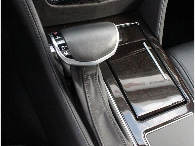 キャデラックＣＴ６ プラチナム　ワンオーナー　黒革シート　シートヒーターベンチレーション　ＣＵＥナビ　地デジ　バックカメラ　サンルーフ　２０インチＡＷ　パナレイサウンド　アダプティブクルーズ　ヘッドアップディスプレイ　パドルシフト（30枚目）