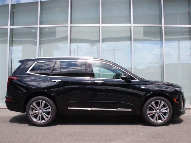 キャデラックＸＴ６ プラチナム　弊社デモカー　２０２５年モデル　黒革シート　シートヒーターベンチレーション　アダプティブクルーズ　マトリクスＬＥＤヘッドライト　３列６人乗り　アップルカープレイ　サンルーフ　パワーテールゲート　ＥＴＣ（4枚目）