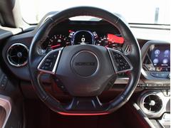 �ϥ�ɥ�ҡ�������ѥɥ륷�եȤ��դ��Ƥ��ꡢ�긵���͡�������ǽ�Ǻ��ˤ�����Ф������ʤ�褦�ʥ��ݡ��ƥ��ǥ����Ȥʥ���ƥꥢ�Ǥ��� 6