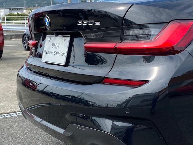 330e Mスポーツ 弊社デモカー プラグインハイブリッド HiFiスピーカー 電動トランク SOSコール(12枚目)