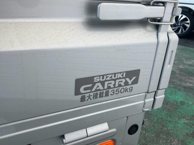キャリイトラック ＫＣエアコン・パワステ　届出済未使用車　オートマ　エアコン　パワステ　パワーウインドウ　キーレス　運転席助手席エアバック三方開　積載量３５０ｋｇ（9枚目）