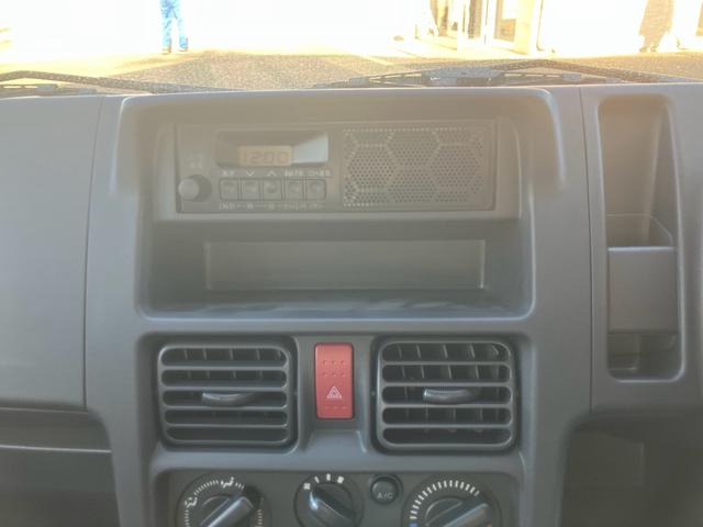 キャリイトラック ＫＣエアコン・パワステ　届出済未使用車　オートマ　エアコン　パワステ　パワーウインドウ　キーレス　運転席助手席エアバック三方開　積載量３５０ｋｇ（19枚目）