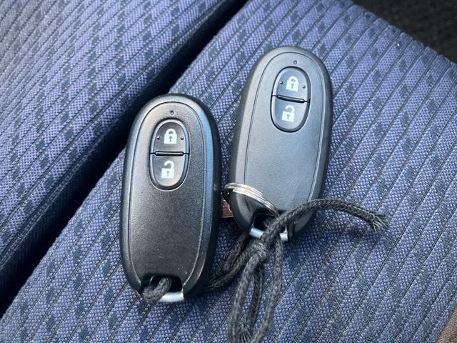 ワゴンＲ ＦＸリミテッド　インパネＣＶＴ　ＥＴＣ　スマートキー　プッシュスタート　セキュリティー　純正アルミホイール　ベンチシート　純正ＣＤデッキ（22枚目）