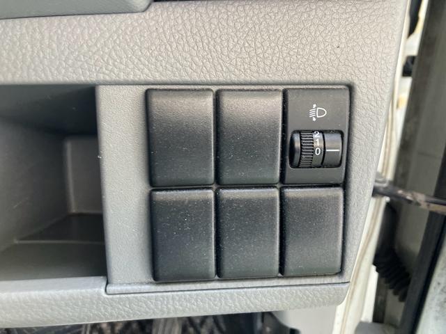 ワゴンＲ ＦＸリミテッド　インパネＣＶＴ　ＥＴＣ　スマートキー　プッシュスタート　セキュリティー　純正アルミホイール　ベンチシート　純正ＣＤデッキ（23枚目）