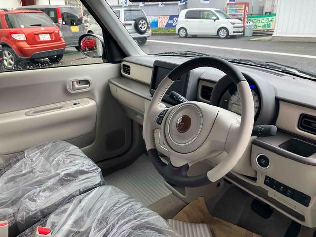 アルトラパンＬＣ ハイブリッドＬ　届出済未使用車　クリアランスソナー　レーンアシスト　衝突被害軽減システム　オートライト　ＬＥＤヘッドランプ　スマートキー　アイドリングストップ　電動格納ミラー　シートヒーター　ベンチシート　盗難防止（10枚目）