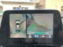 【全周囲カメラ】真上から車を見たようにモニターで確認ができる。是非実際の車で体感してみてください。