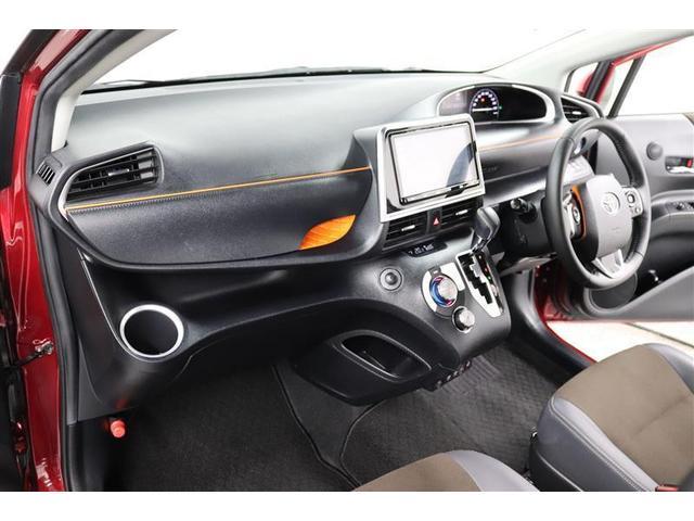 シエンタ ハイブリッドＧ　クエロ　１年保証　ワンオーナー　フルセグ　メモリーナビ　ＤＶＤ再生　ミュージックプレイヤー接続可　バックカメラ　衝突被害軽減システム　ＥＴＣ　両側電動スライド　ＬＥＤヘッドランプ　乗車定員７人　３列シート（22枚目）