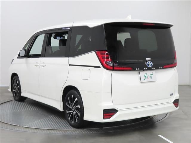 ノア ハイブリッドＳ－Ｚ　１年保証　当社試乗車　シートヒーター　フルセグ　メモリーナビ　ミュージックプレイヤー接続可　バックカメラ　衝突被害軽減システム　ＥＴＣ　両側電動スライド　ＬＥＤ　乗車定員７人　アイドリングストップ（5枚目）