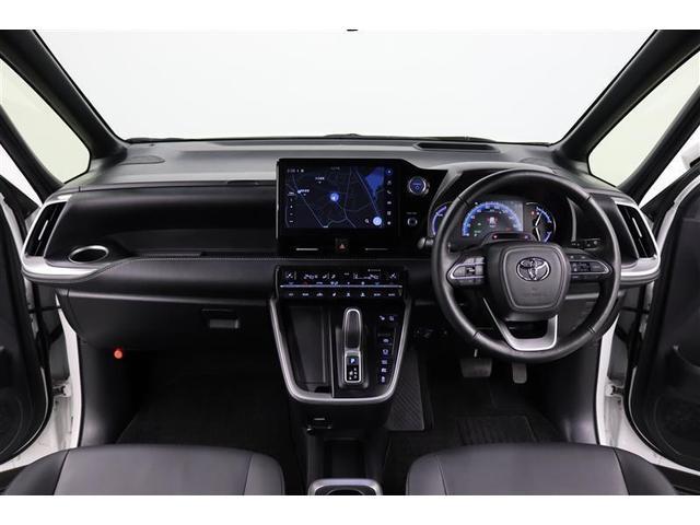 ノア ハイブリッドＳ－Ｚ　１年保証　当社試乗車　シートヒーター　フルセグ　メモリーナビ　ミュージックプレイヤー接続可　バックカメラ　衝突被害軽減システム　ＥＴＣ　両側電動スライド　ＬＥＤ　乗車定員７人　アイドリングストップ（6枚目）