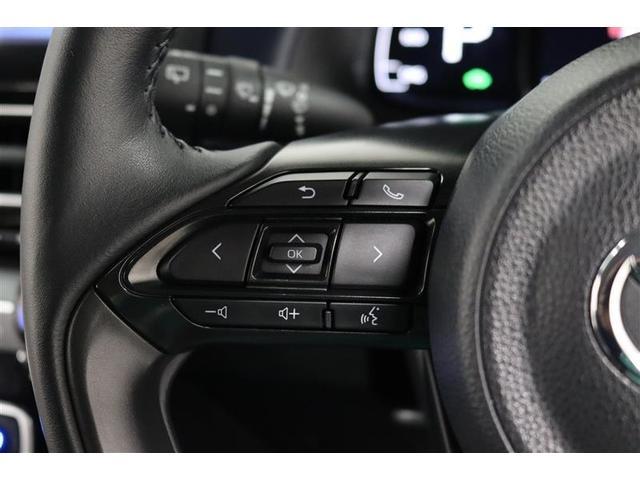 マルチインフォメーションディスプレイの操作スイッチがハンドル部にあります！みたい情報をすぐに確認できます。