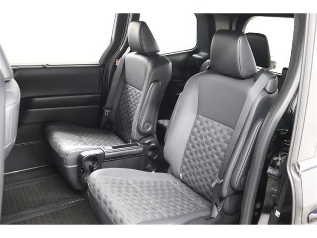 ヴォクシー ハイブリッドＳ－Ｚ　１年保証　ワンオーナ　後席モニター　フルセグ　メモリーナビ　ＤＶＤ再生　ミュージックプレイヤー接続可　シートヒーター　バックカメラ　衝突被害軽減システム　ＥＴＣ　両側電動スライド　ＬＥＤヘッドランプ（19枚目）