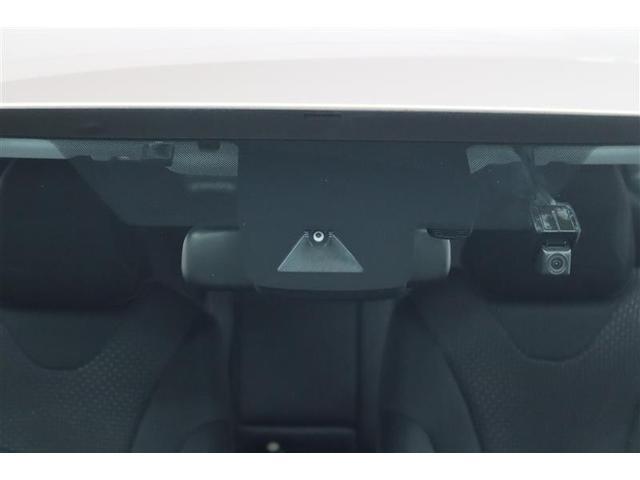 プリウス Ｓ　１年保証　フルセグ　メモリーナビ　ＤＶＤ再生　ミュージックプレイヤー接続可　バックカメラ　車線逸脱警報　クリアランスソナ－　衝突被害軽減システム　ＥＴＣ　ドラレコ　ＬＥＤランプ　アイドリングストップ（11枚目）