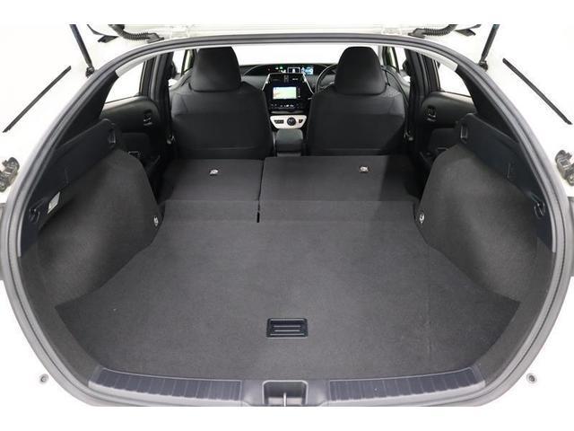 プリウス Ｓ　１年保証　フルセグ　メモリーナビ　ＤＶＤ再生　ミュージックプレイヤー接続可　バックカメラ　横滑防止装置　ＥＴＣ　ドラレコ　ＬＥＤヘッドランプ　アイドリングストップ　社外アルミ　スマートキー（19枚目）